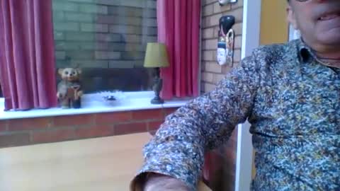 Snapshot of annecharlie chatting on July 2, 2026, 11:49 am annecharlie online show from July 2, 2026, 11:49 am