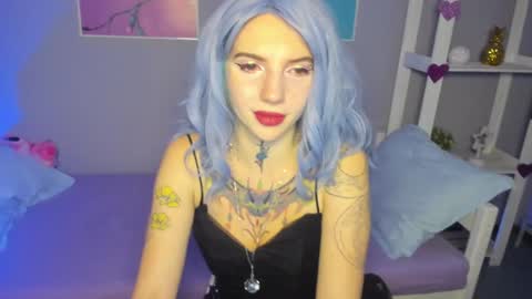 Snapshot of annetenet chatting on January 10, 2025, 7:14 am Annet online show from January 10, 2025, 7:14 am