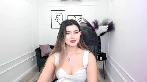 annetli online show from November 8, 2025, 3:39 am