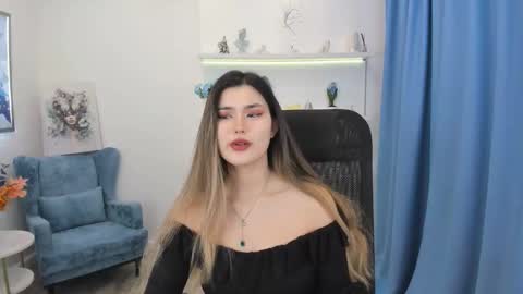 annetli online show from November 30, 2025, 3:32 am