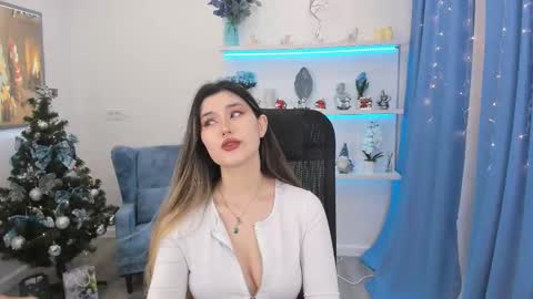 annetli online show from December 19, 2025, 3:24 am