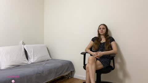 Snapshot of annetmoroz chatting on April 6, 2026, 12:28 pm Ann Serj online show from April 6, 2026, 12:28 pm