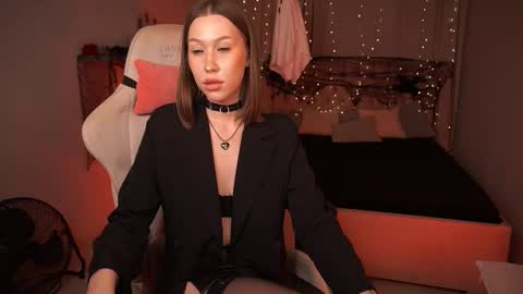  Anna  online show from October 23, 2025, 6:02 am