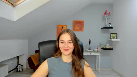 Snapshot of annewilsonn chatting on November 4, 2025, 11:53 am annewilsonn online show from November 4, 2025, 11:53 am