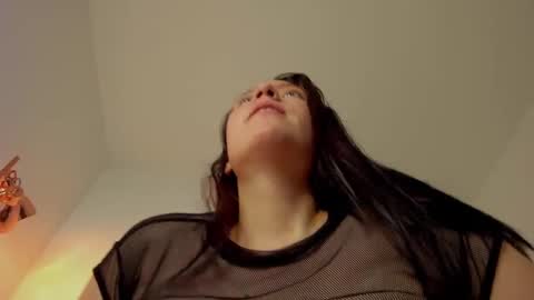 Annia Acosta online show from March 9, 2025, 1:37 pm