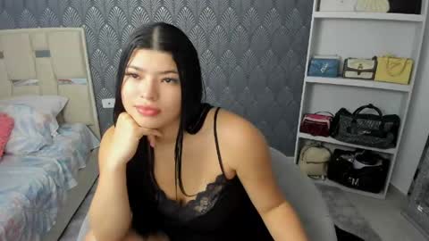 Snapshot of annie_andrade1 chatting on May 15, 2026, 3:46 am annie online show from May 15, 2026, 3:46 am