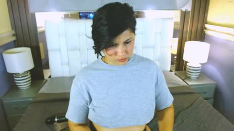 Annie  online show from April 10, 2026, 6:01 pm