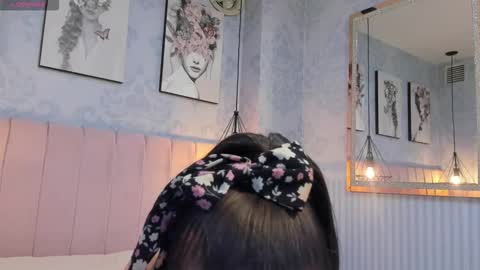 annie_cute18 online show from November 21, 2025, 10:41 pm