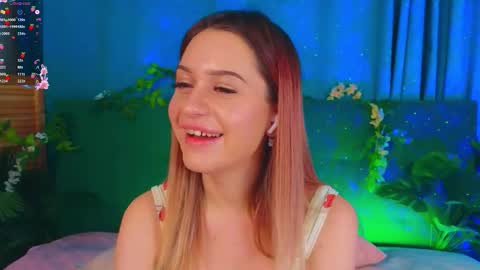 Snapshot of annie_swanson chatting on February 5, 2026, 9:08 pm annie online show from February 5, 2026, 9:08 pm