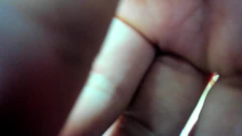 Annie And Leandro online show from November 6, 2025, 7:59 pm