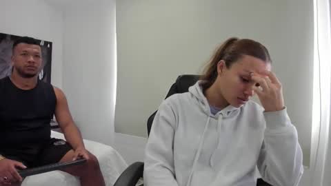 Annie and Stefan online show from February 15, 2026, 1:41 pm