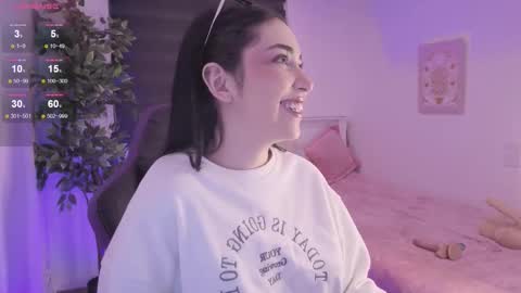 Cassandra online show from October 31, 2025, 6:14 am