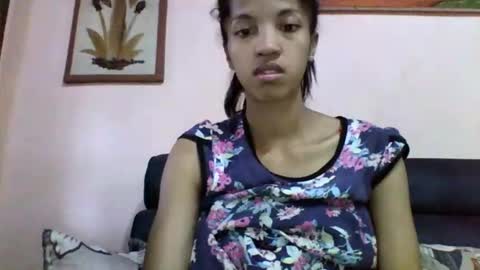 anniesexy1 online show from November 11, 2025, 4:23 am