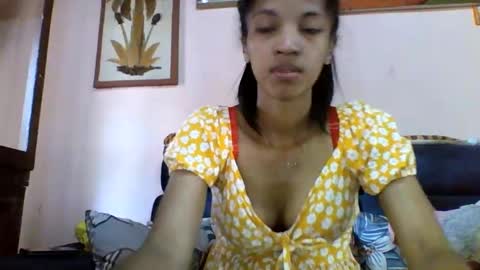 anniesexy1 online show from November 23, 2025, 7:08 am