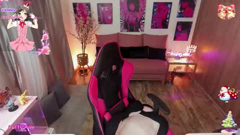 Annie FROM 8AM TO 4PM CDT online show from December 22, 2025, 5:43 pm