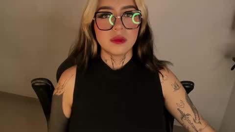 Annika online show from February 25, 2026, 2:16 pm