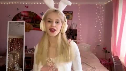 Hello my name is Kate online show from April 24, 2026, 6:38 am