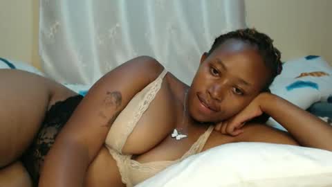 anntekla online show from April 10, 2026, 9:36 am