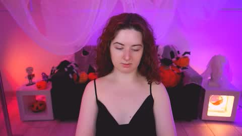 Snapshot of annterry chatting on November 4, 2025, 8:35 am Ann Terry 3 online show from November 4, 2025, 8:35 am