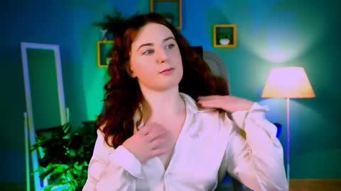 Snapshot of annterry chatting on December 4, 2025, 1:09 pm Ann Terry 3 online show from December 4, 2025, 1:09 pm