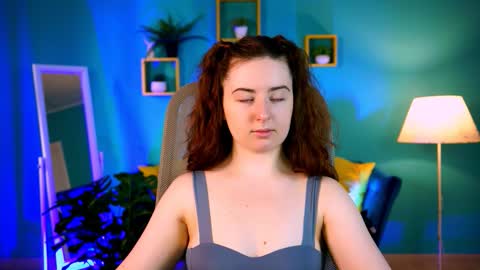 Snapshot of annterry chatting on December 15, 2025, 8:29 am Ann Terry 3 online show from December 15, 2025, 8:29 am