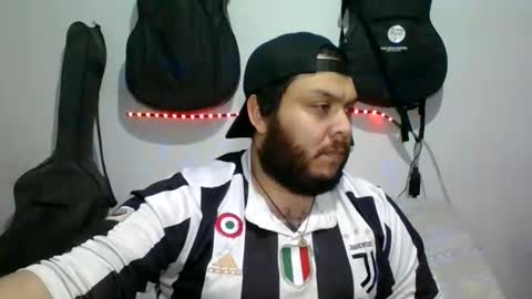 lion kennedy independent model moderator online show from February 2, 2026, 4:33 am