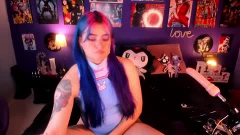 Snapshot of anny_cross chatting on February 11, 2025, 4:44 am Paty online show from February 11, 2025, 4:44 am