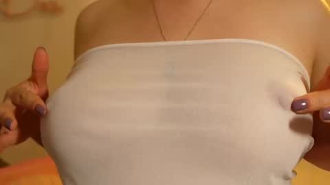 Anny online show from October 7, 2025, 4:20 am