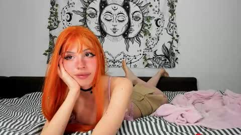 Ana online show from November 3, 2025, 10:21 pm