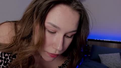 Snapshot of anny_limis chatting on January 28, 2025, 5:00 am Anna online show from January 28, 2025, 5:00 am