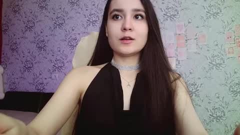 Annie online show from February 9, 2025, 8:33 am