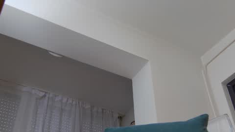 Anna online show from February 5, 2025, 11:44 am