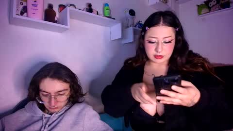 anny harris online show from April 7, 2026, 8:09 pm