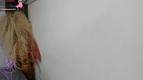 Snapshot of annyhathaway chatting on April 13, 2026, 8:47 pm Anny online show from April 13, 2026, 8:47 pm