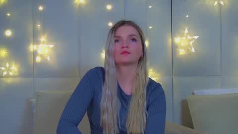 Snapshot of annyraii chatting on December 1, 2025, 6:29 am annyraii online show from December 1, 2025, 6:29 am