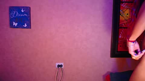 Snapshot of annysheby chatting on January 18, 2025, 9:34 am AnnySheby online show from January 18, 2025, 9:34 am