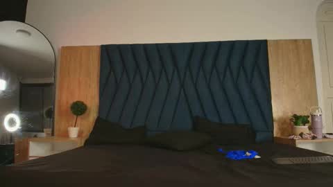 Snapshot of annysyzayven chatting on February 26, 2026, 4:44 am annysyzayven online show from February 26, 2026, 4:44 am