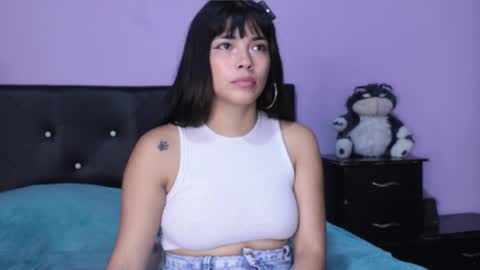 anny online show from November 26, 2025, 11:06 pm