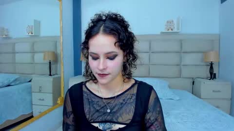 AnnyT online show from September 11, 2025, 9:26 pm
