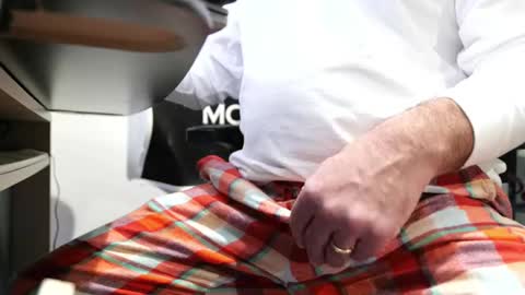 D online show from February 21, 2025, 3:10 pm