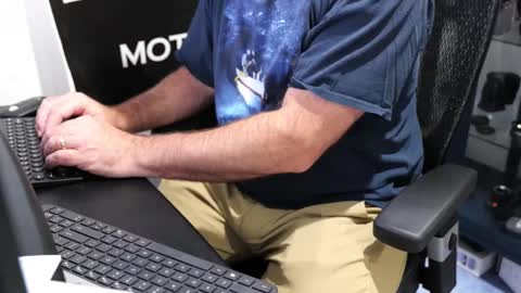 D online show from September 26, 2025, 1:15 pm