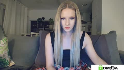 Snapshot of anorsel chatting on June 19, 2026, 10:08 am Sexy Ladybug online show from June 19, 2026, 10:08 am