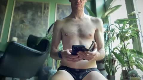 Snapshot of ansal1001 chatting on September 30, 2025, 12:10 pm ansal1001 online show from September 30, 2025, 12:10 pm