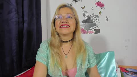 anthonela_mature_ online show from January 26, 2025, 11:08 pm