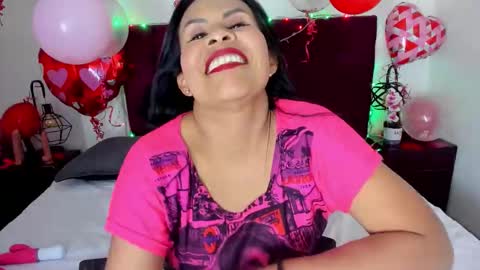 Snapshot of anthonelaa__ chatting on February 16, 2026, 7:43 pm Anthonelaa online show from February 16, 2026, 7:43 pm