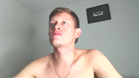 Snapshot of anthonnymorrison chatting on December 29, 2024, 2:49 am leon online show from December 29, 2024, 2:49 am