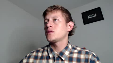 Snapshot of anthonnymorrison chatting on January 16, 2025, 5:12 pm leon online show from January 16, 2025, 5:12 pm