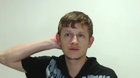 Snapshot of anthonnymorrison chatting on February 3, 2025, 8:35 am leon online show from February 3, 2025, 8:35 am