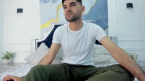 Snapshot of anthony_gray chatting on February 24, 2026, 3:21 pm online show from February 24, 2026, 3:21 pm