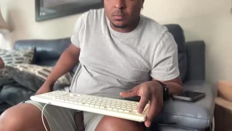 Snapshot of anthonyscreet chatting on September 28, 2025, 9:20 pm anthonyscreet online show from September 28, 2025, 9:20 pm